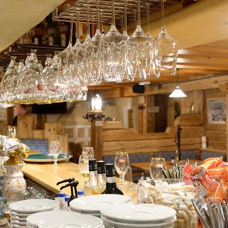 Hotel 3 Etoiles -Restaurant Le Pilatus קורשבל מראה חיצוני תמונה