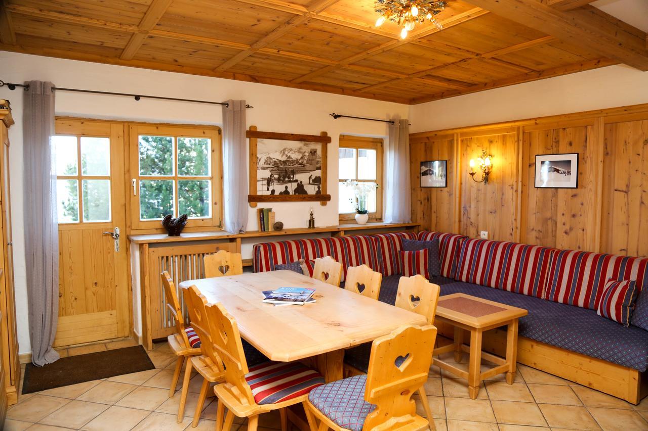 Hotel 3 Etoiles -Restaurant Le Pilatus קורשבל מראה חיצוני תמונה